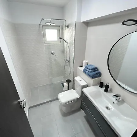 Apartment 1 Mai - Luxury Park - Self Check-in - Private Parking - 1