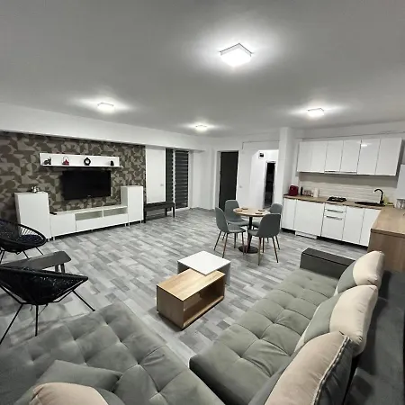 1 Mai - Luxury Park - Self Check-in - Private Parking - 1 * Craiova