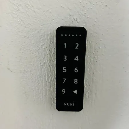 1 Mai - Luxury Park - Self Check-in - Private Parking - 1 Apartment Craiova