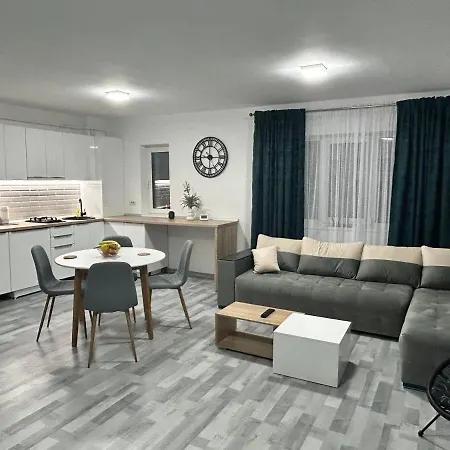 1 Mai - Luxury Park - Self Check-in - Private Parking - 1 Apartment