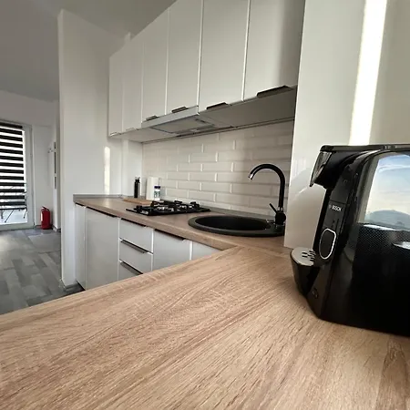 Apartment 1 Mai - Luxury Park - Self Check-in - Private Parking - 1 Craiova