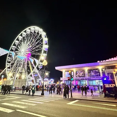 1 Mai - Luxury Park - Self Check-in - Private Parking - 1 Apartment