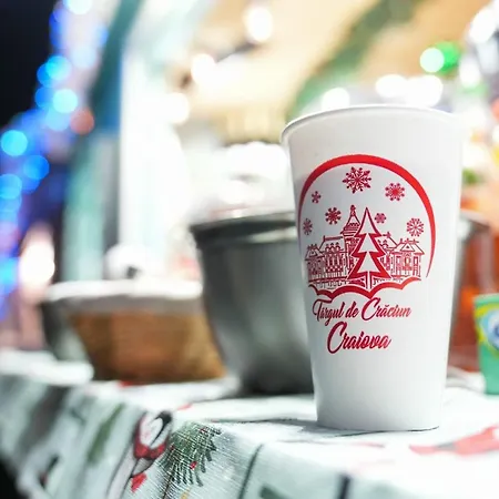 1 Mai - Luxury Park - Self Check-in - Private Parking - 1 Apartment Craiova